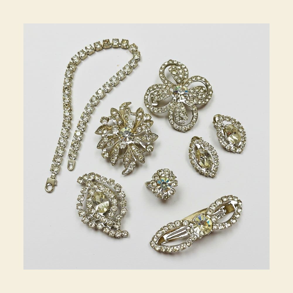 Rhinestone Jewellery antiques we buy